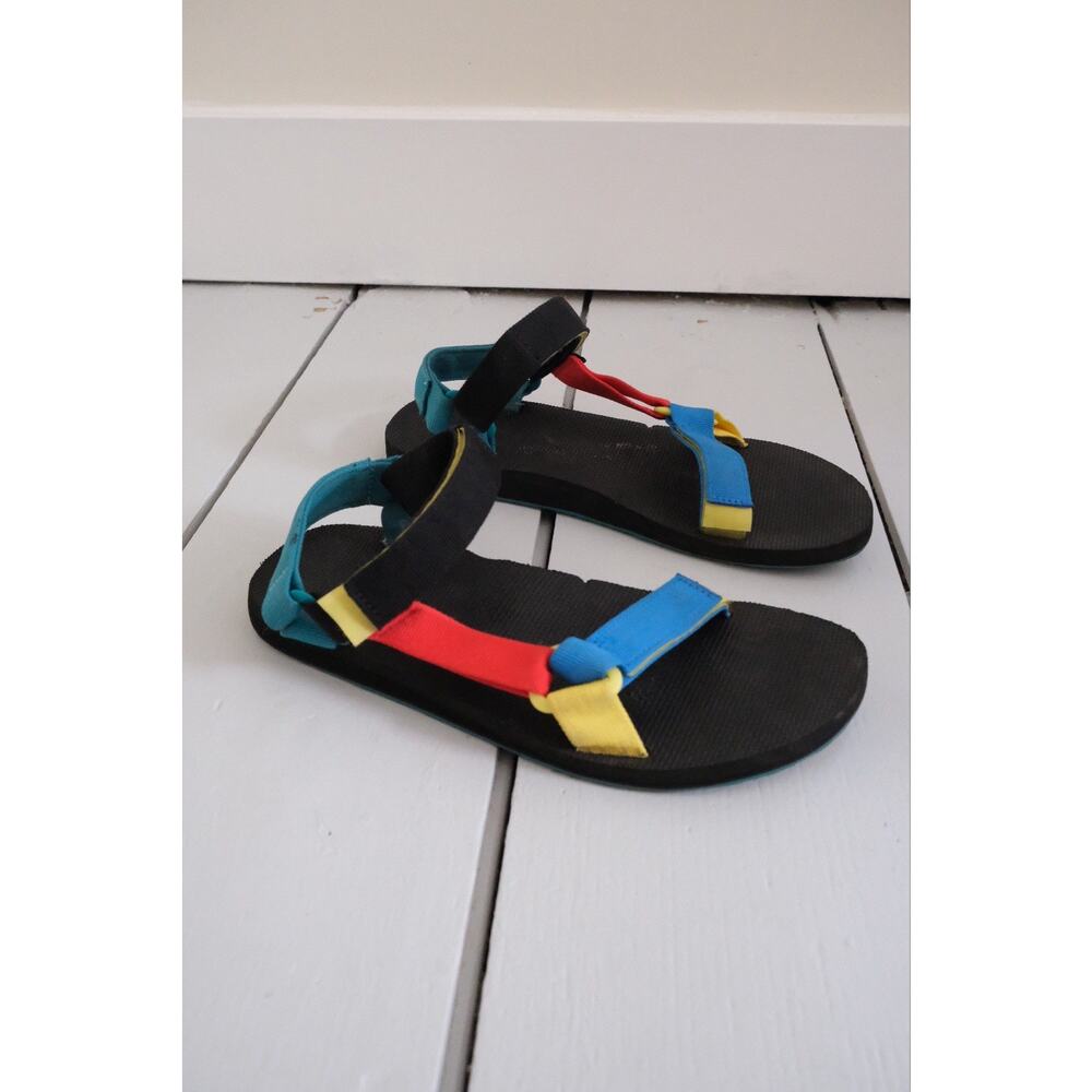 Teva Sandals Size 11 Mens Rainbow Colorblock Pride